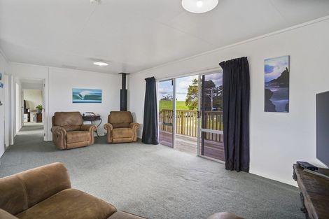 Photo of property in 2 Ngaparaoa Drive, Maketu, Te Puke, 3189