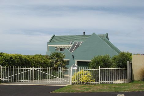 Photo of property in 25 Godley Drive, Scarborough, Christchurch, 8081
