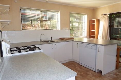 Photo of property in 34 Parkes Avenue, Saint Johns Hill, Whanganui, 4501