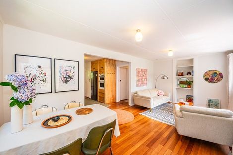 Photo of property in 66 Tilley Road, Paekakariki, 5034