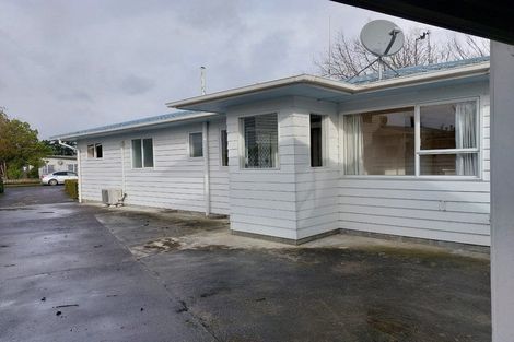 Photo of property in 4 Fairbrother Street, Carterton, 5713