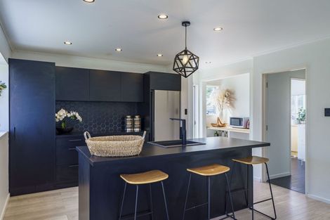 Photo of property in 93a Charles Street, Westshore, Napier, 4110