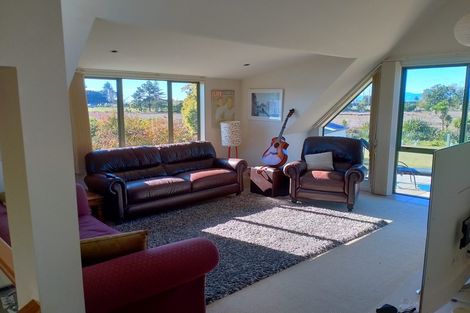 Photo of property in 10 Moreland Place, Mapua, 7005