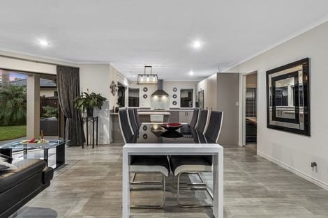 Photo of property in 16 Bermuda Drive, Papamoa Beach, Papamoa, 3118