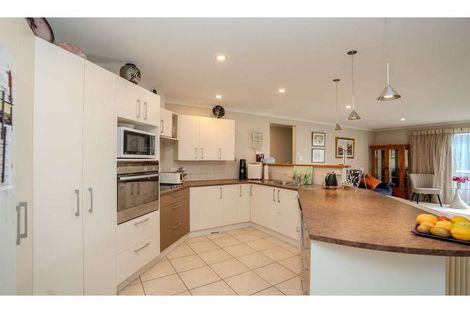 Photo of property in 14b Karaka Drive, Kerikeri, 0230