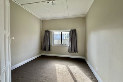 Photo of property in 93 Princess Street, Waitara, 4320