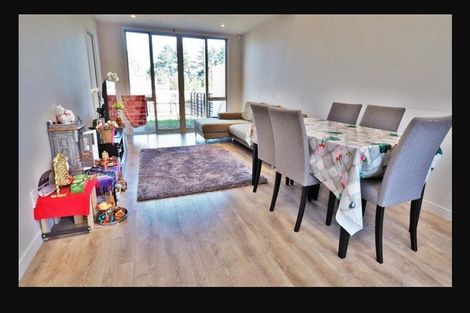 Photo of property in 13 Kaihua Terrace, Mangere Bridge, Auckland, 2022