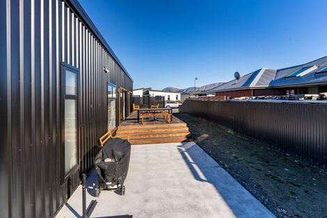 Photo of property in 5 Unwin Place, Twizel, 7901