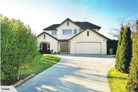 Photo of property in 14 Shalimar Place, Huntington, Hamilton, 3210