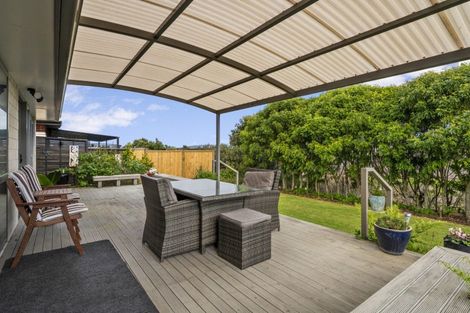 Photo of property in 12 Vantage Place, Omokoroa, 3114