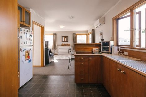 Photo of property in 15 Poole Street, Feilding, 4702