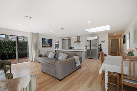 Photo of property in 5a Cone Peak Close, Lake Hayes, Queenstown, 9304