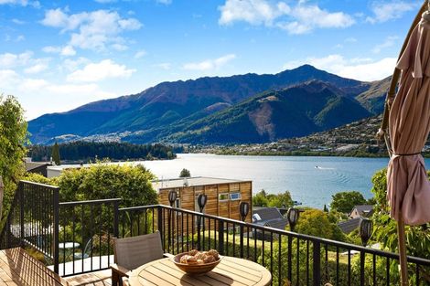 Photo of property in 62 Oregon Drive, Kelvin Heights, Queenstown, 9300