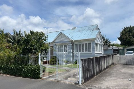 Photo of property in 220 St George Street, Papatoetoe, Auckland, 2025