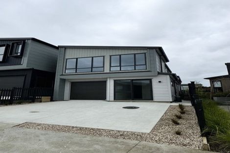 Photo of property in 3 Kikorangi Drive, Wainui, Silverdale, 0992