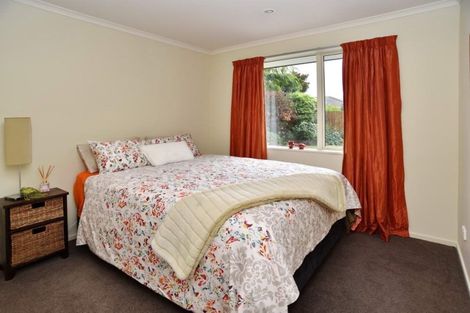 Photo of property in 26b Paget Drive, Woodend, 7610