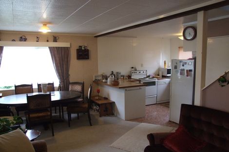 Photo of property in 16 Maria Place, Turangi, 3334