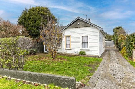 Photo of property in 43 Alma Road, Gonville, Whanganui, 4501