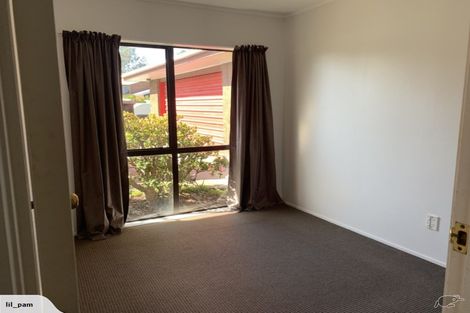 Photo of property in 47 St Annes Crescent, Wattle Downs, Auckland, 2103