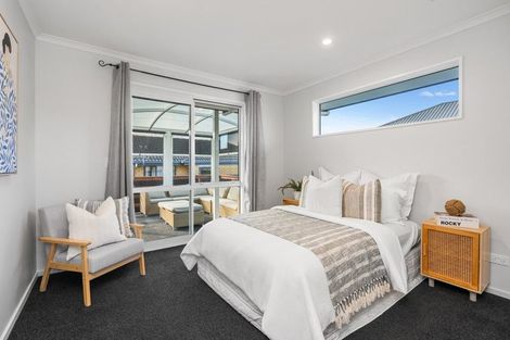 Photo of property in 10 Brightstone Crescent, Aranui, Christchurch, 8061