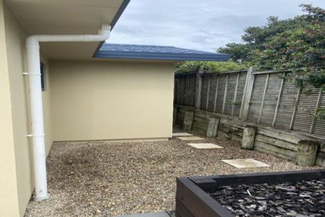 Photo of property in 40 Sunvista Avenue, Oteha, Auckland, 0632