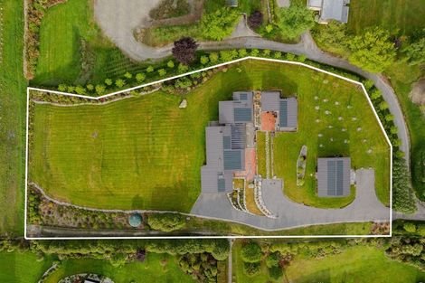 Photo of property in 37 Central Park Avenue, Lake Hayes, Queenstown, 9371