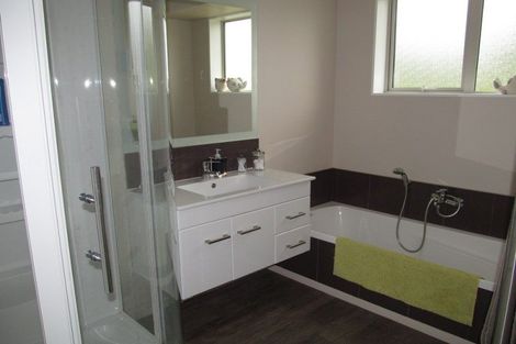 Photo of property in 108 Brougham Street, Westport, 7825