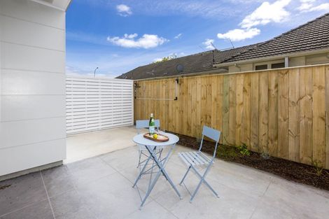 Photo of property in 44c Pine Avenue, Upper Hutt Central, Upper Hutt, 5018