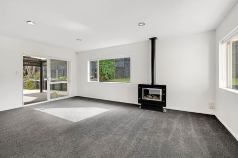 Photo of property in 9 Blue Heron Rise, Stanmore Bay, Whangaparaoa, 0932