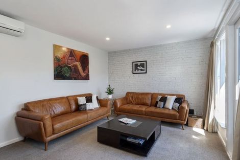 Photo of property in 83 Mays Road, St Albans, Christchurch, 8052