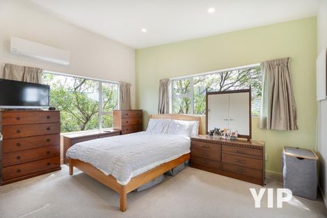 Photo of property in 35 Tawa Terrace, Tawa, Wellington, 5028