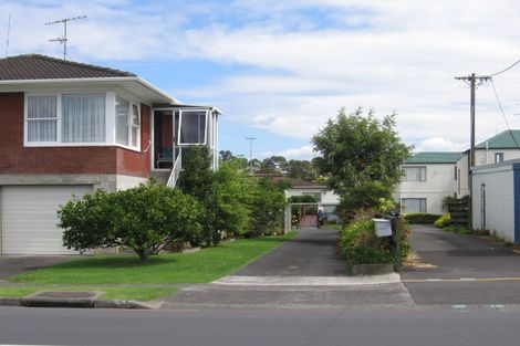 Photo of property in 3/768 Beach Road, Browns Bay, Auckland, 0630