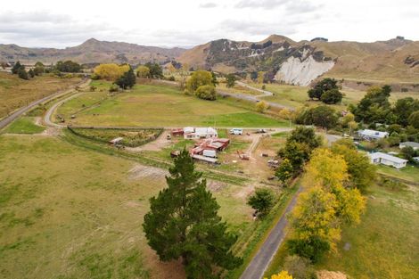 Photo of property in 1 Kereru Street, Mangaweka, 4797