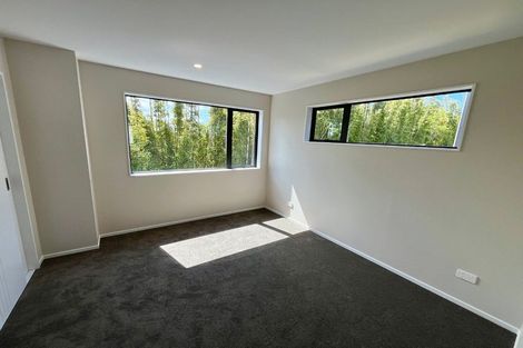 Photo of property in 25 Don Oliver Lane, Glen Eden, 0602