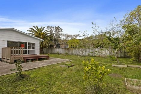 Photo of property in 384 Stokes Valley Road, Stokes Valley, Lower Hutt, 5019