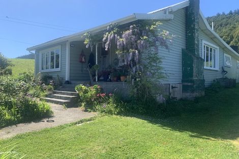 Photo of property in 27 Carluke Road, Rai Valley, 7194