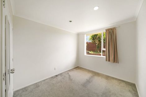 Photo of property in 11 Naylors Drive, Mangere, Auckland, 2022