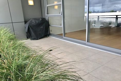 Photo of property in 2/16 Huron Street, Takapuna, Auckland, 0622