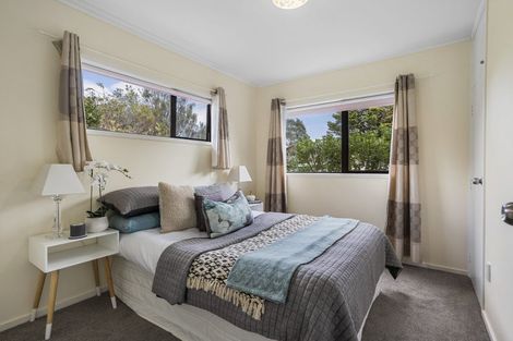Photo of property in 39a Minaret Drive, Bucklands Beach, Auckland, 2014