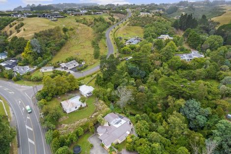 Photo of property in 393 Aokautere Drive, Aokautere, Palmerston North, 4471