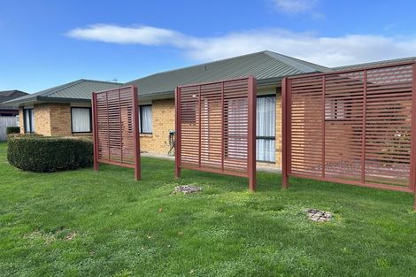 Photo of property in 2 Waipuna Place, Rototuna, Hamilton, 3210