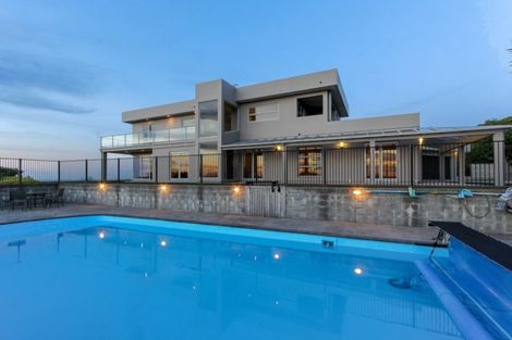 Photo of property in 33 Veale Road, Frankleigh Park, New Plymouth, 4371