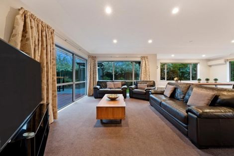 Photo of property in 10 Reka Street, Parklands, Christchurch, 8083