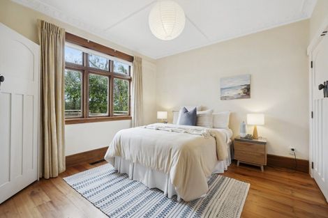 Photo of property in 22 Homewood Crescent, Karori, Wellington, 6012