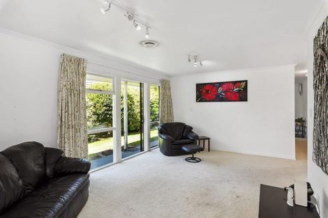 Photo of property in 35 Gray Avenue, Paraparaumu Beach, Paraparaumu, 5032