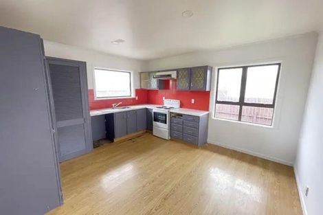 Photo of property in 3 Adams Road, Manurewa, Auckland, 2102