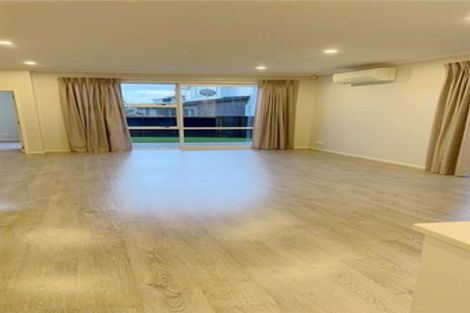 Photo of property in 10 Vincent Lane, Hobsonville, Auckland, 0616