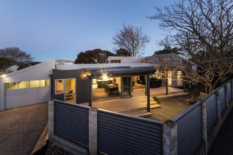 Photo of property in 72 Ihaka Street, Hokowhitu, Palmerston North, 4410