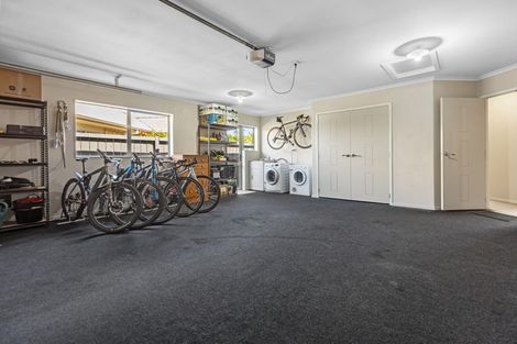 Photo of property in 34 Popata Close, Papamoa Beach, Papamoa, 3118