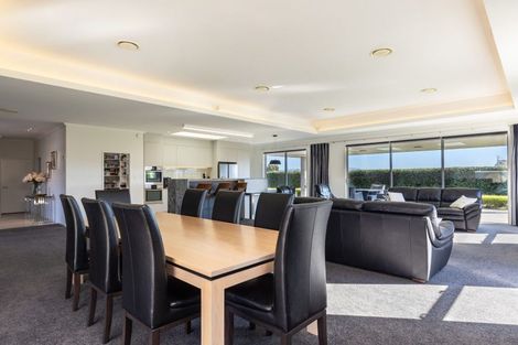 Photo of property in 14 Windsor Close, Springlands, Blenheim, 7201